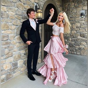 Beautiful Tarik Ediz light pink two piece dress